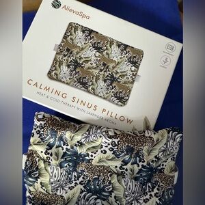 Alieva Spa Calming Sinus Pillow with Lavender Aroma - Leopard and Leaf Design